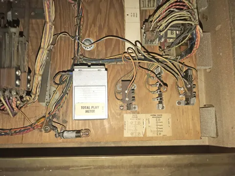 Sample Game - Inside Cabinet - Detail*