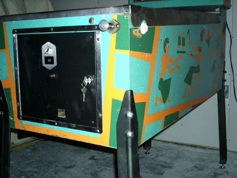 Cabinet - Right