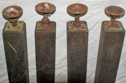Legs - Detail*