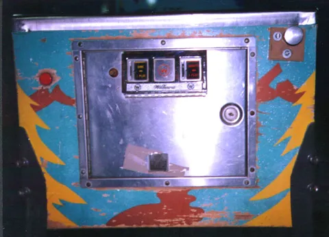 Cabinet - Front