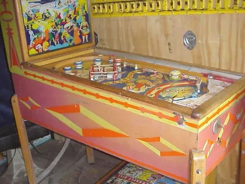 Cabinet - Left