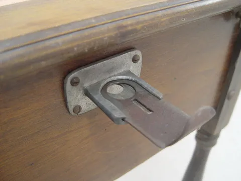 Cabinet - Front