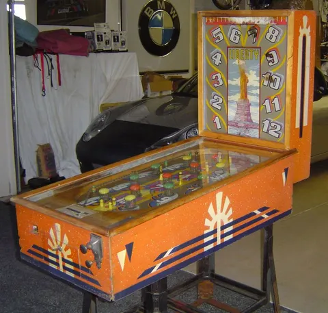 Cabinet - Right