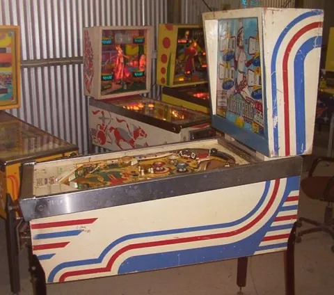 Cabinet - Right