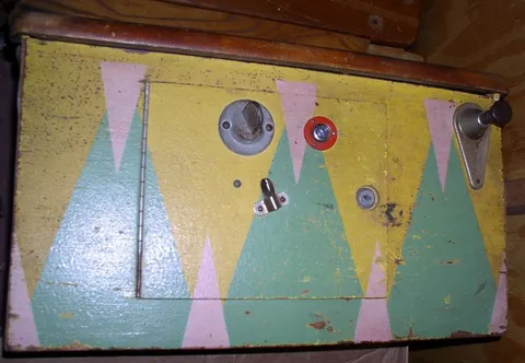 Cabinet - Front