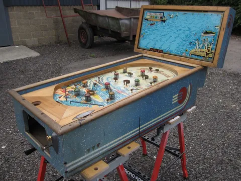 Cabinet - Right