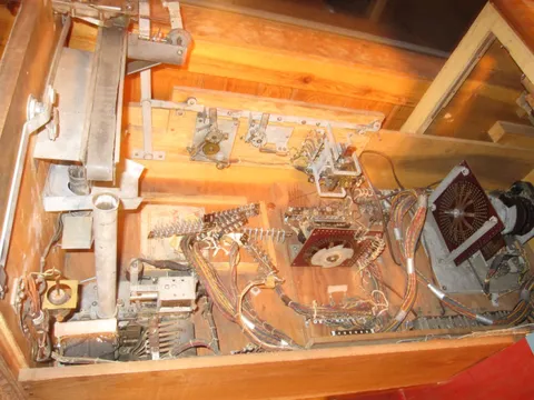 Inside Cabinet