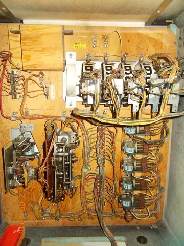 Early Production Inside Backbox*