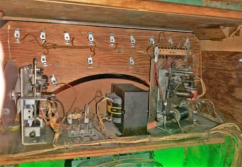 Inside Upper Backbox
