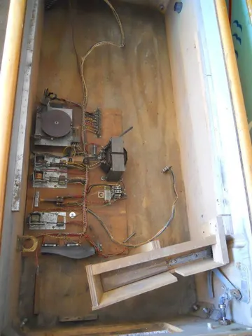 Inside Cabinet
