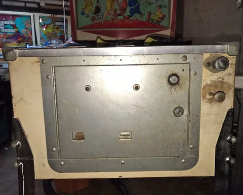 Cabinet - Front