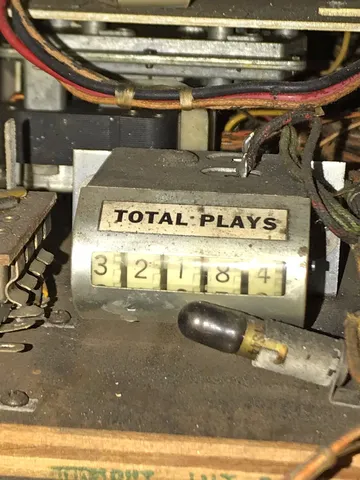 Inside Cabinet - Total Play Meter