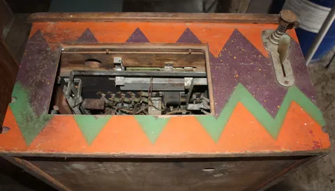 Cabinet - Front