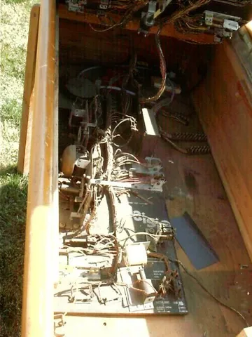 Inside Cabinet