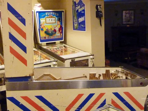 Sample Game - Cabinet Left*