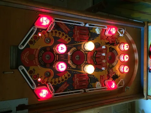 Illuminated Playfield (with retrofit flippers)*
