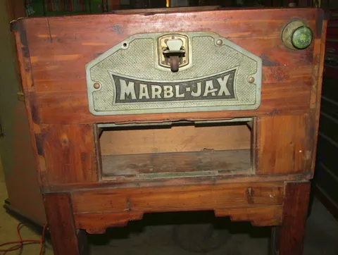 Cabinet - Front*