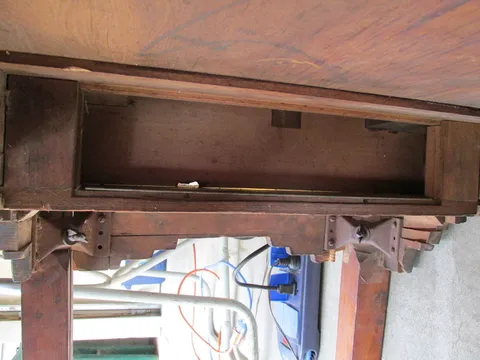 Operator Cash Box Access*
