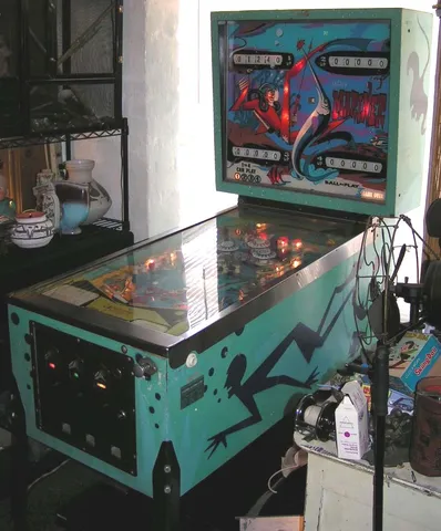 Cabinet - Right*