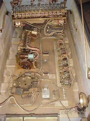 Inside Cabinet