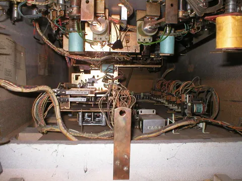 Inside Cabinet