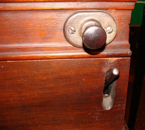Ball Lift and Shooter Knob