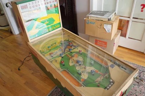 Cabinet - Left View
