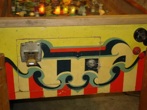 Cabinet - Front*