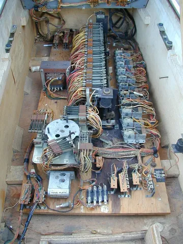 Inside Cabinet