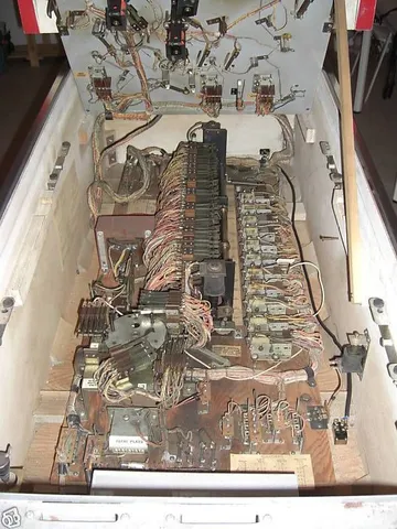 Inside German Cabinet*