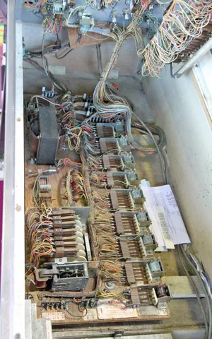 Early Production - Inside Cabinet*