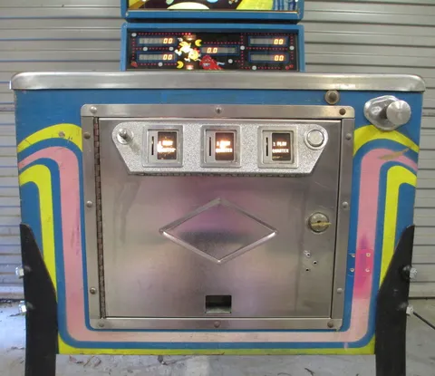 Cabinet - Front