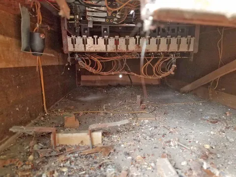 Inside Cabinet