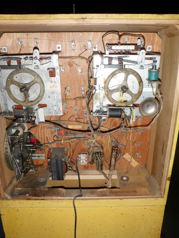 Inside Backbox