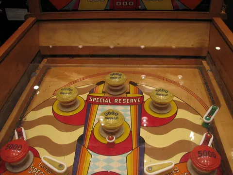 Upper Playfield - Rolldown Version (with retrofit flippers)*