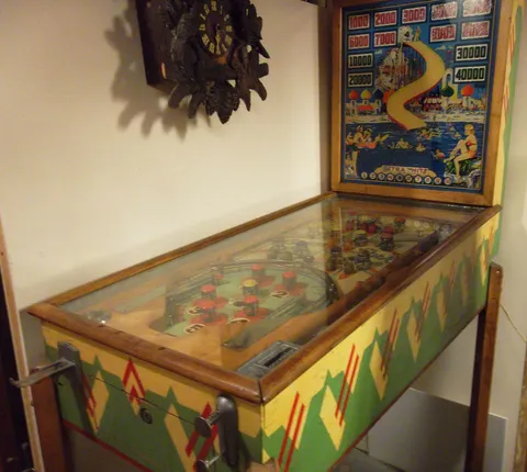 Cabinet - Right
