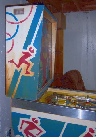 Backbox - Left*