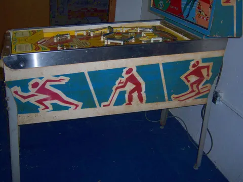Cabinet - Right*