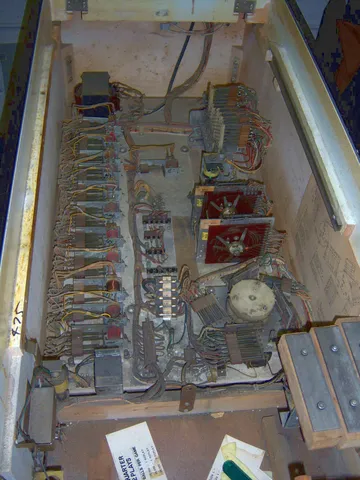 Inside Cabinet*