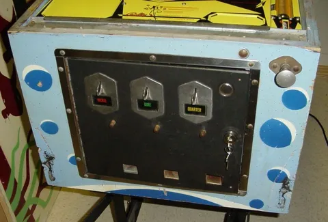 Later Production Cabinet - Front*