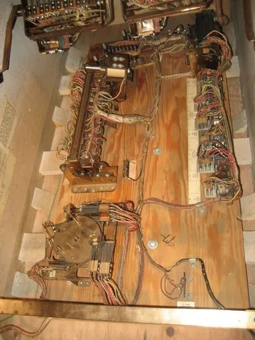 Inside Cabinet