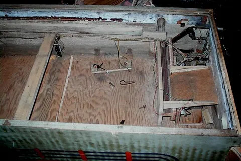 Inside Cabinet