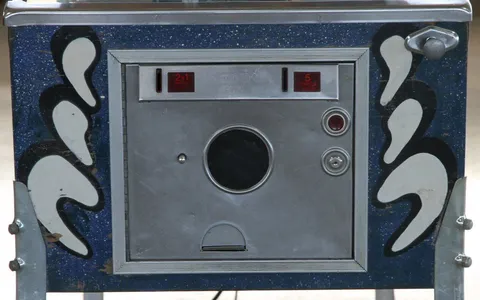 Cabinet - Front