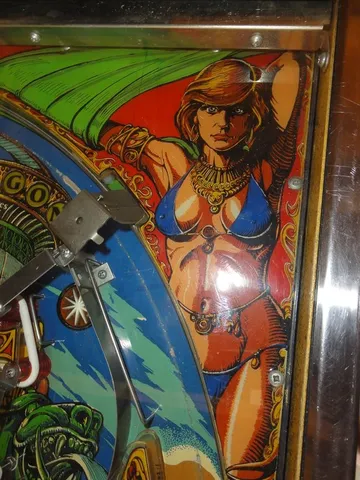 Playfield - Detail