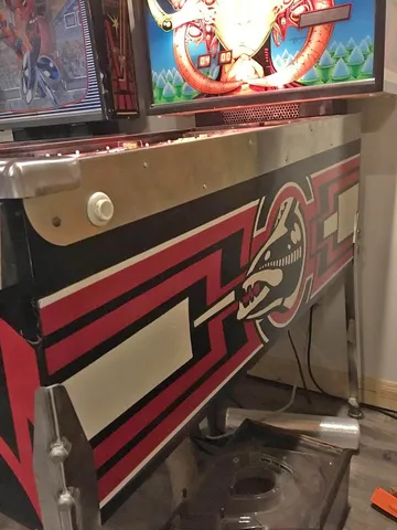 Early Production - Cabinet - Right*