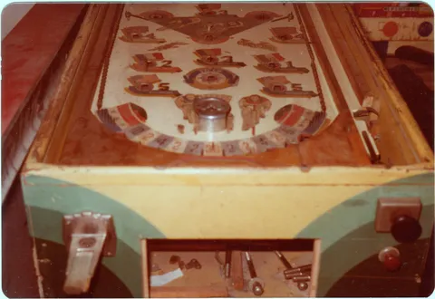 Cabinet - Front