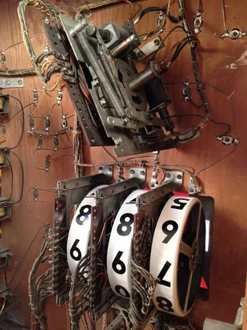 Inside Backbox - Detail