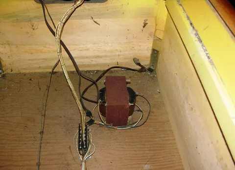 Inside Cabinet*