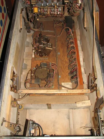 Inside Cabinet*