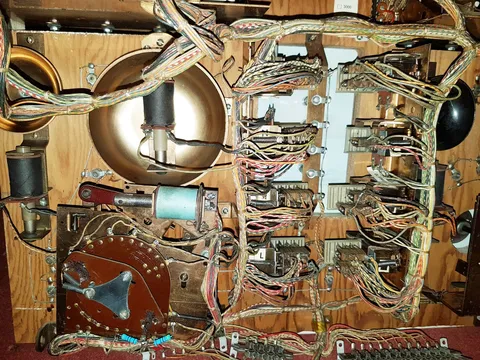 Inside Backbox - Detail*